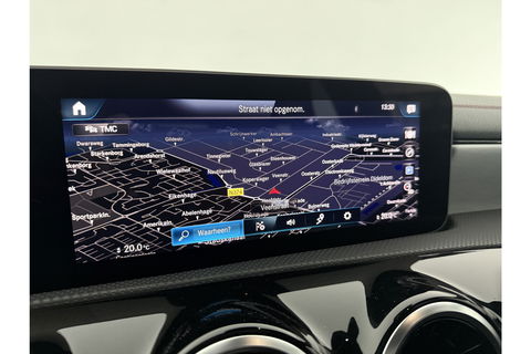 Mercedes-Benz CLA-Klasse 180 AMG Camera LED Virtual Trekhaak Clima Cruise Navi PDC 18"LMV