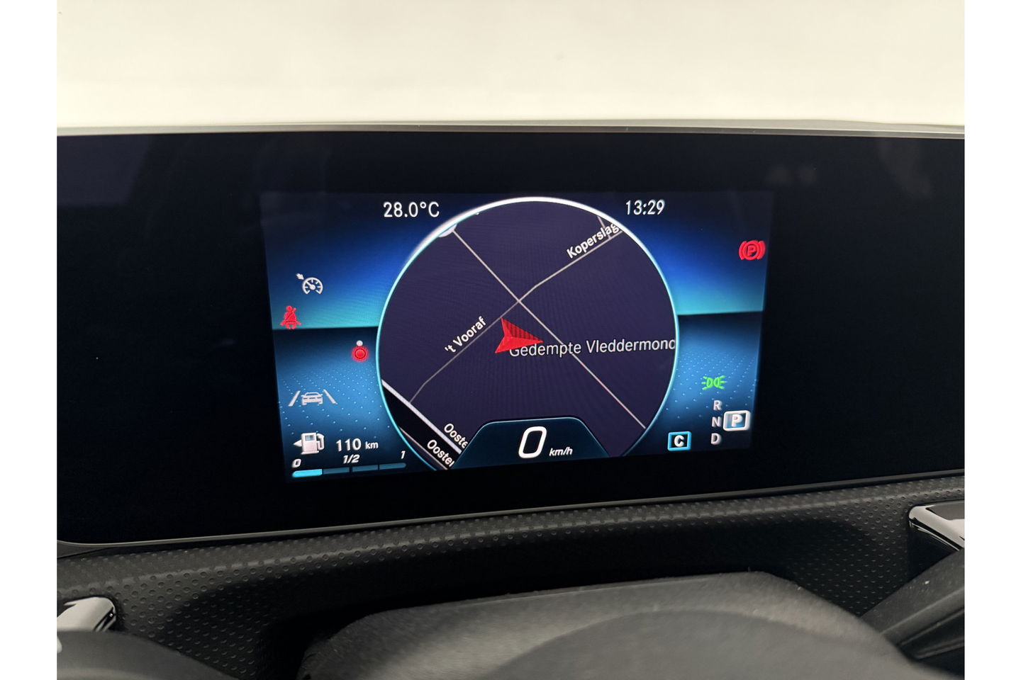 Mercedes-Benz CLA-Klasse 180 AMG Camera LED Virtual Trekhaak Clima Cruise Navi PDC 18"LMV