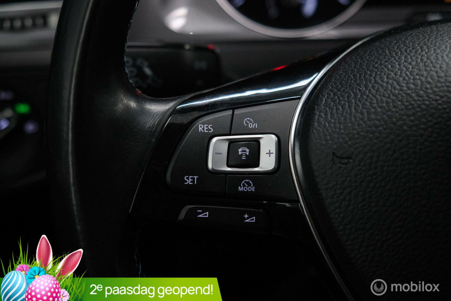 Volkswagen e-Golf | Adaptive | Stoelverwarming | PDC | Navigatie | Ambiance verlichting | LED |