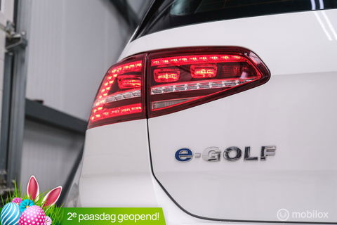Volkswagen e-Golf | Adaptive | Stoelverwarming | PDC | Navigatie | Ambiance verlichting | LED |