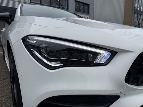 Mercedes-Benz CLA Shooting Brake 250 e AMG Line