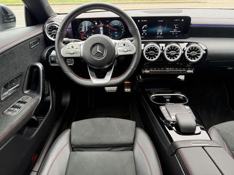 Mercedes-Benz CLA Shooting Brake 250 e AMG Line