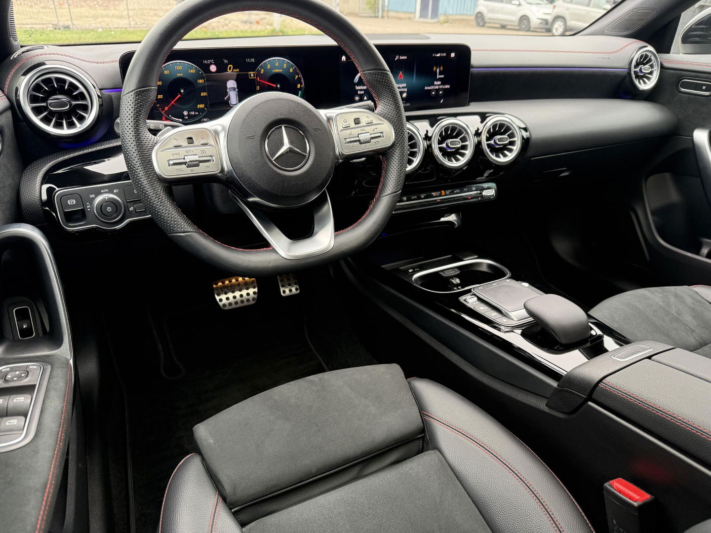 Mercedes-Benz CLA Shooting Brake 250 e AMG Line