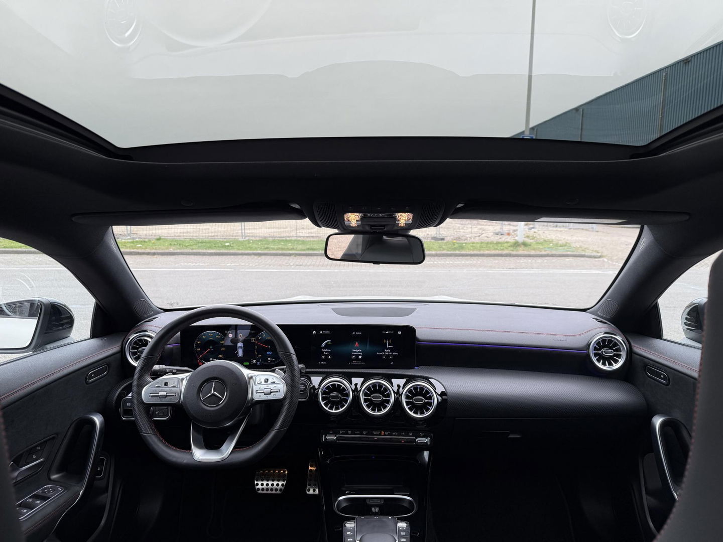 Mercedes-Benz CLA Shooting Brake 250 e AMG Line
