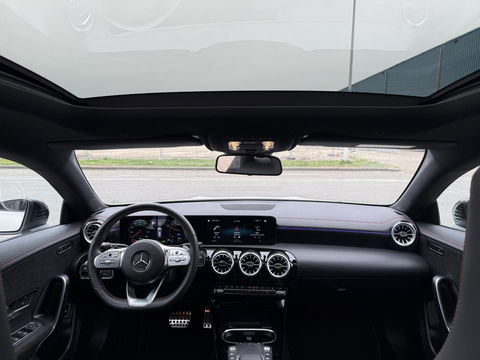 Mercedes-Benz CLA Shooting Brake 250 e AMG Line