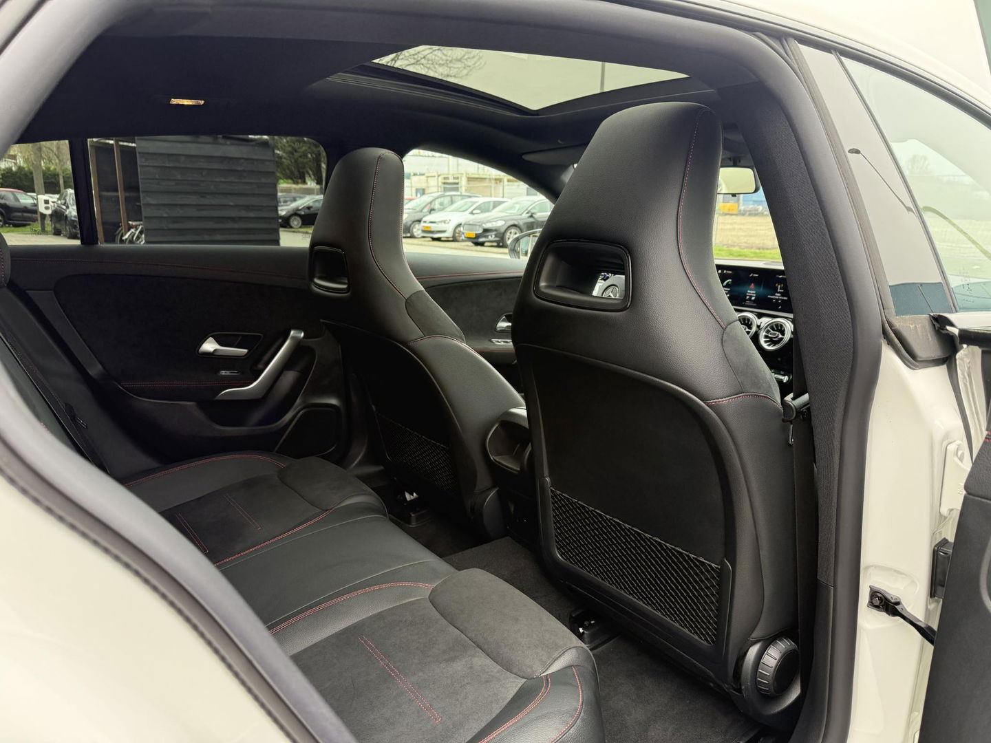 Mercedes-Benz CLA Shooting Brake 250 e AMG Line