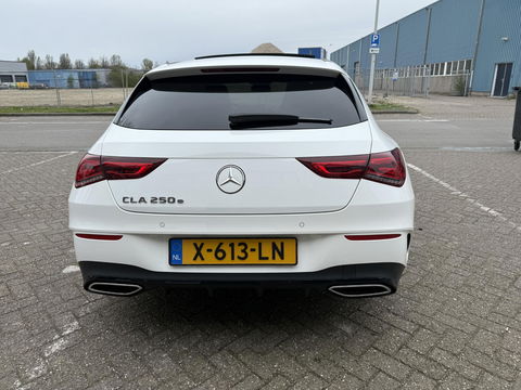 Mercedes-Benz CLA Shooting Brake 250 e AMG Line