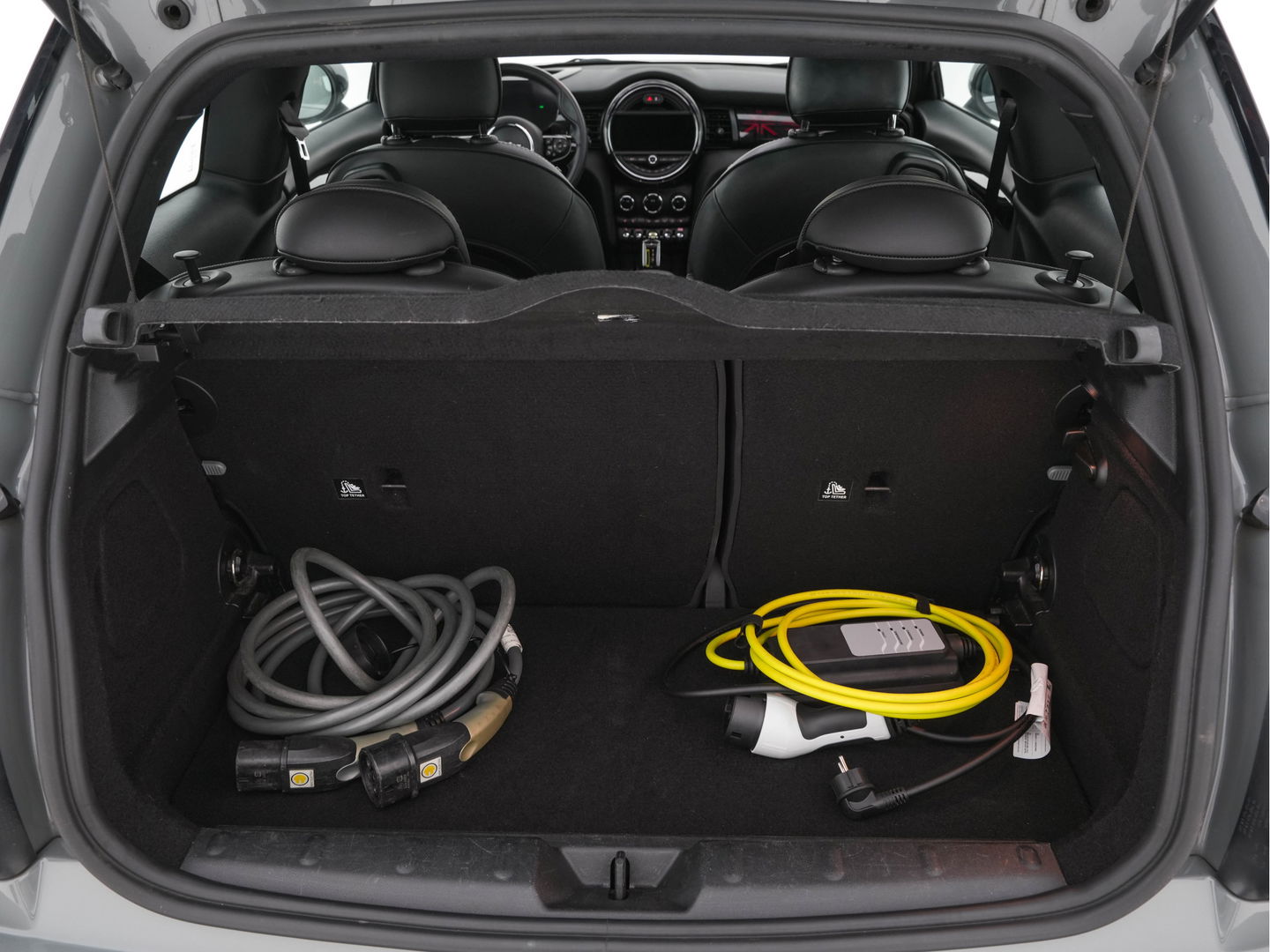 MINI Mini Electric Yours 33 kWh [ 3-Fase ] (INCL-BTW) Aut. *PANO | FULL-LEATHER | HEAD-UP | FULL-LED | HARMAN/KARDON-SOUND | KEYLESS | CAMERA | SPORT-SEATS | NAVI-FULLMAP | HEATED-SEATS | AMBIENT-LIGHT | DAB | DIGI-COCKPIT | 17"ALU*