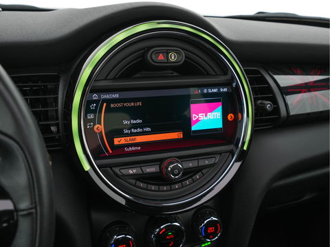 MINI Mini Electric Yours 33 kWh [ 3-Fase ] (INCL-BTW) Aut. *PANO | FULL-LEATHER | HEAD-UP | FULL-LED | HARMAN/KARDON-SOUND | KEYLESS | CAMERA | SPORT-SEATS | NAVI-FULLMAP | HEATED-SEATS | AMBIENT-LIGHT | DAB | DIGI-COCKPIT | 17"ALU*