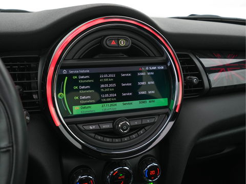MINI Mini Electric Yours 33 kWh [ 3-Fase ] (INCL-BTW) Aut. *PANO | FULL-LEATHER | HEAD-UP | FULL-LED | HARMAN/KARDON-SOUND | KEYLESS | CAMERA | SPORT-SEATS | NAVI-FULLMAP | HEATED-SEATS | AMBIENT-LIGHT | DAB | DIGI-COCKPIT | 17"ALU*