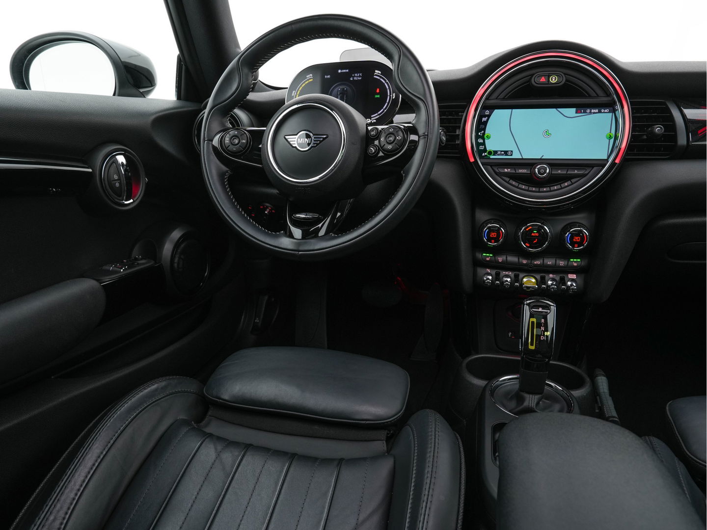 MINI Mini Electric Yours 33 kWh [ 3-Fase ] (INCL-BTW) Aut. *PANO | FULL-LEATHER | HEAD-UP | FULL-LED | HARMAN/KARDON-SOUND | KEYLESS | CAMERA | SPORT-SEATS | NAVI-FULLMAP | HEATED-SEATS | AMBIENT-LIGHT | DAB | DIGI-COCKPIT | 17"ALU*