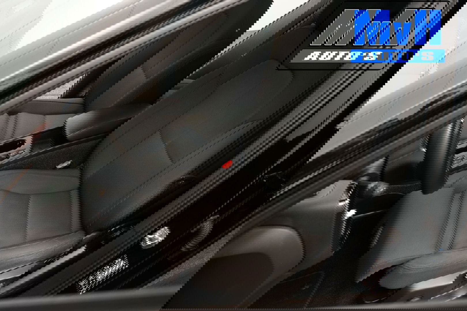 Volvo XC40 1.5 T4 Recharge R-Design|PANO|H/K AUDIO|TREKH|NAP
