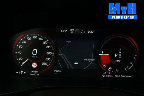 Volvo XC40 1.5 T4 Recharge R-Design|PANO|H/K AUDIO|TREKH|NAP