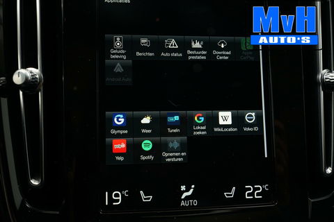 Volvo XC40 1.5 T4 Recharge R-Design|PANO|H/K AUDIO|TREKH|NAP