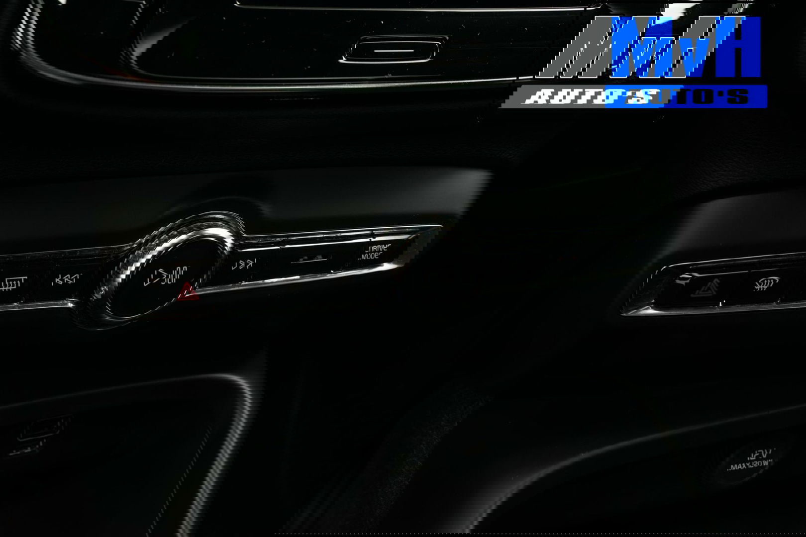 Volvo XC40 1.5 T4 Recharge R-Design|PANO|H/K AUDIO|TREKH|NAP