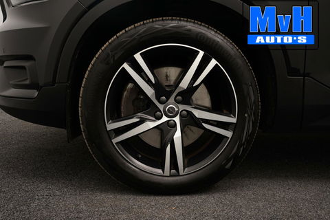 Volvo XC40 1.5 T4 Recharge R-Design|PANO|H/K AUDIO|TREKH|NAP