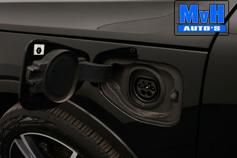 Volvo XC40 1.5 T4 Recharge R-Design|PANO|H/K AUDIO|TREKH|NAP