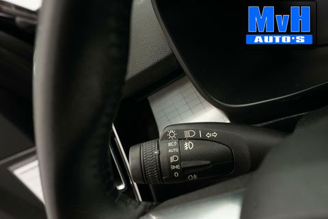 Volvo XC40 1.5 T4 Recharge R-Design|PANO|H/K AUDIO|TREKH|NAP