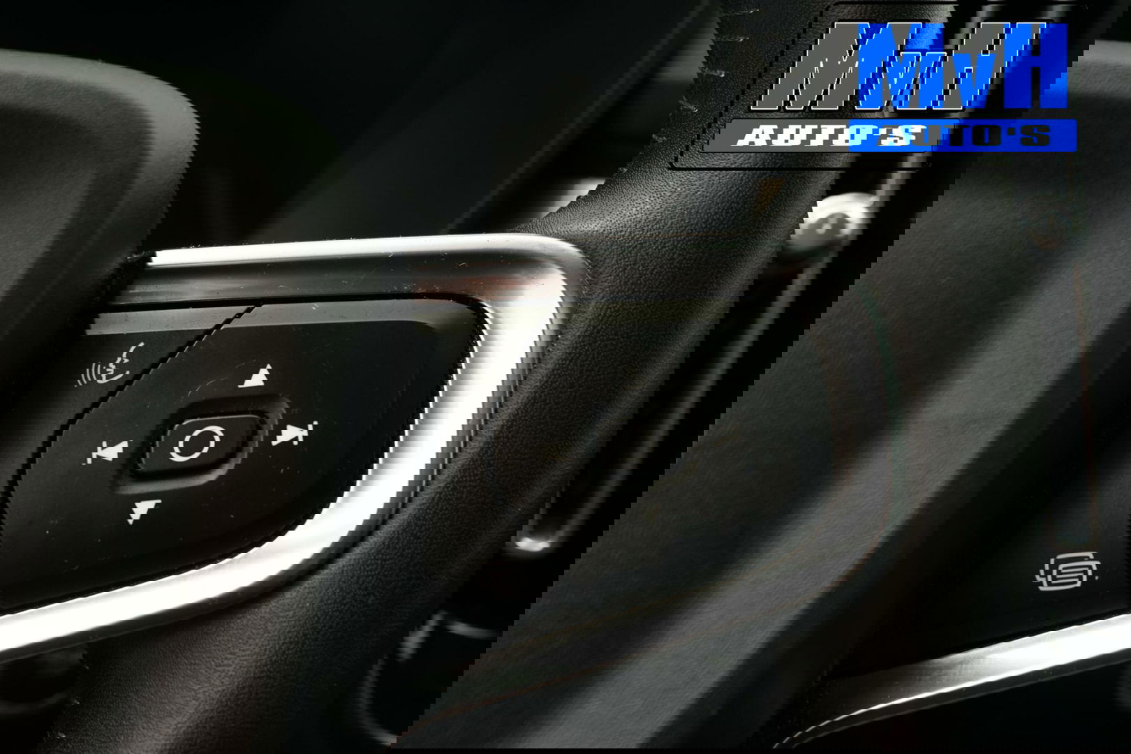 Volvo XC40 1.5 T4 Recharge R-Design|PANO|H/K AUDIO|TREKH|NAP