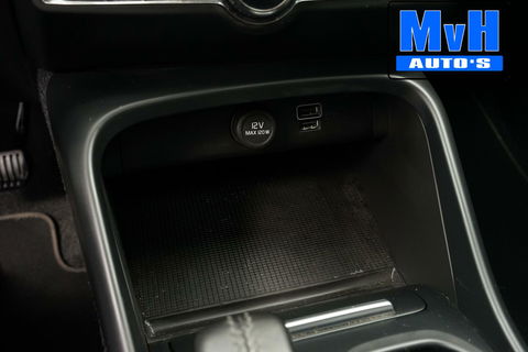 Volvo XC40 1.5 T4 Recharge R-Design|PANO|H/K AUDIO|TREKH|NAP