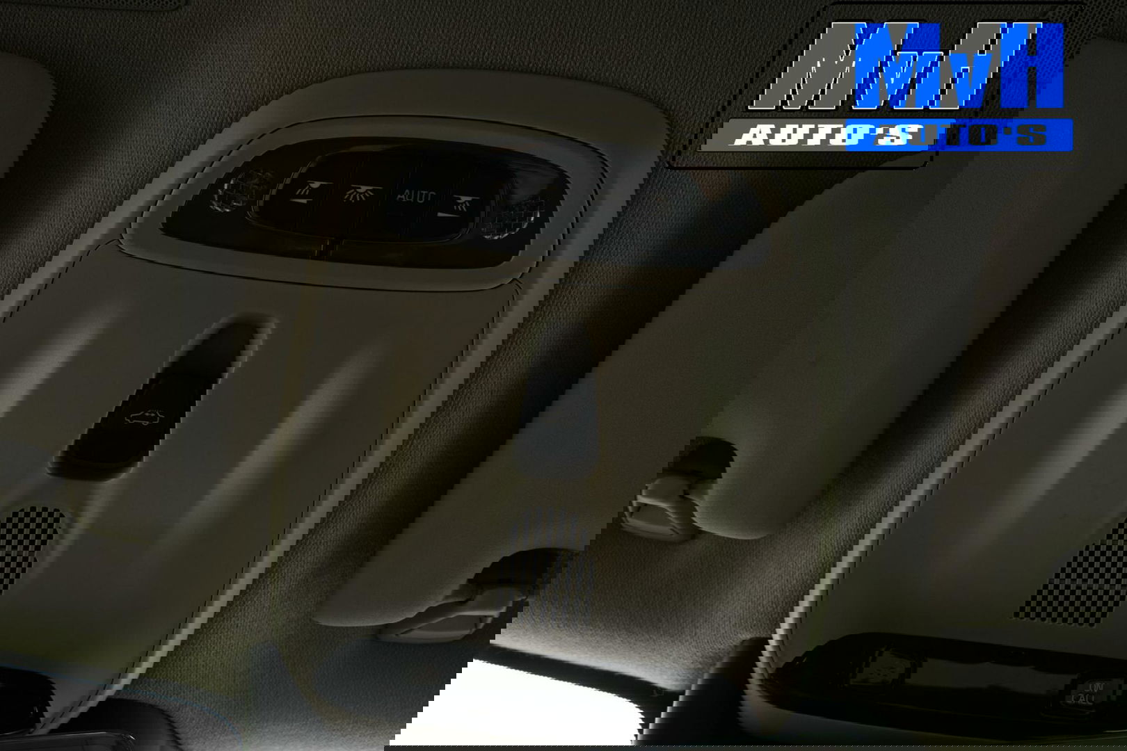 Volvo XC40 1.5 T4 Recharge R-Design|PANO|H/K AUDIO|TREKH|NAP