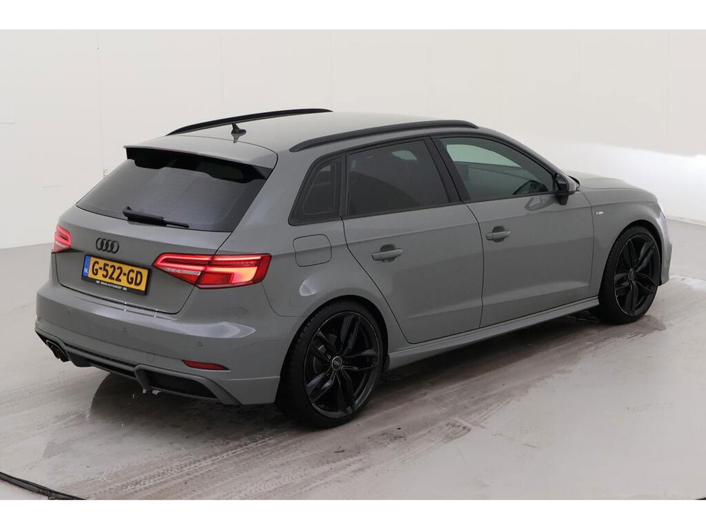 Audi A3 Sportback 35 TFSI CoD Adv Sp | 3X S-Line | LED | Cruise | Media