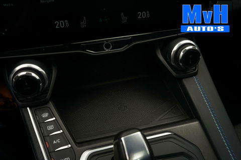Lynk & Co 01 1.5 Plug-in Hybride|LEER|FULL BLACK|ZWARTE.HEMEL