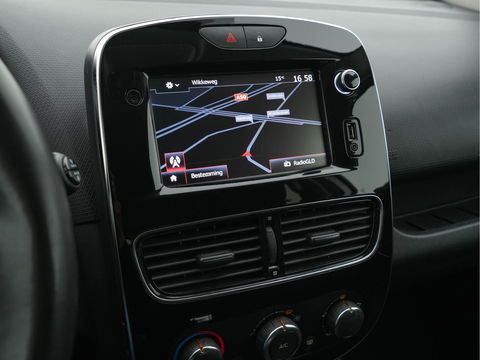 Renault Clio Estate 0.9 TCe Limited *NAVI-FULLMAP | KEYLESS | AIRCO | CARPLAY | PDC | BASS-REFLEX-AUDIO | COMFORT-SEAT | TOWBAR | 16''ALU *