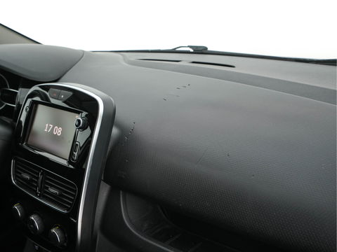 Renault Clio Estate 0.9 TCe Limited *NAVI-FULLMAP | KEYLESS | AIRCO | CARPLAY | PDC | BASS-REFLEX-AUDIO | COMFORT-SEAT | TOWBAR | 16''ALU *