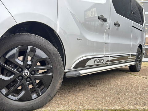 Opel Vivaro 1.6 CDTI L2H1 DC Innovation MARGE | Stoelverwarming | LEDER | Keyless | Luxe bus