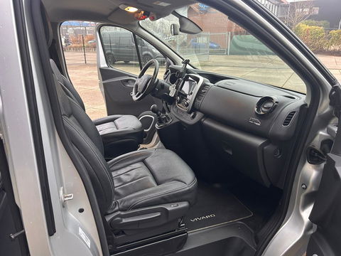 Opel Vivaro 1.6 CDTI L2H1 DC Innovation MARGE | Stoelverwarming | LEDER | Keyless | Luxe bus