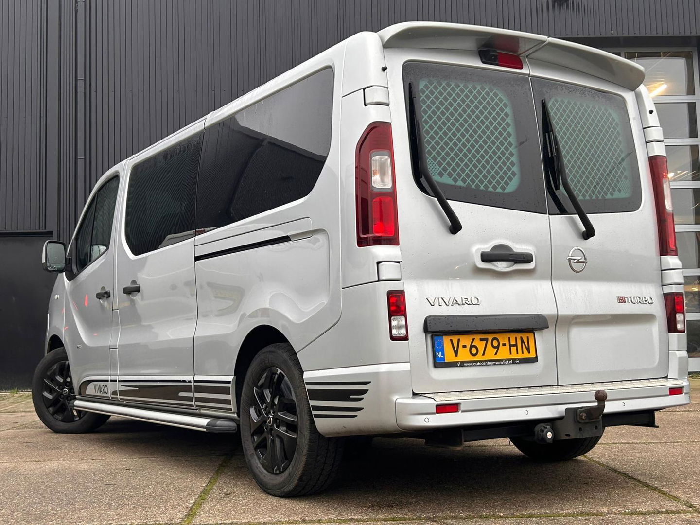 Opel Vivaro 1.6 CDTI L2H1 DC Innovation MARGE | Stoelverwarming | LEDER | Keyless | Luxe bus