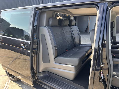 Volkswagen Transporter 2.0 TDI 150PK L2H1 DC | 2x Schuifdeur | LEDER | CARPLAY | LED | ELEKTRISCHE KLEP | 2500KG TREKGEWICHT