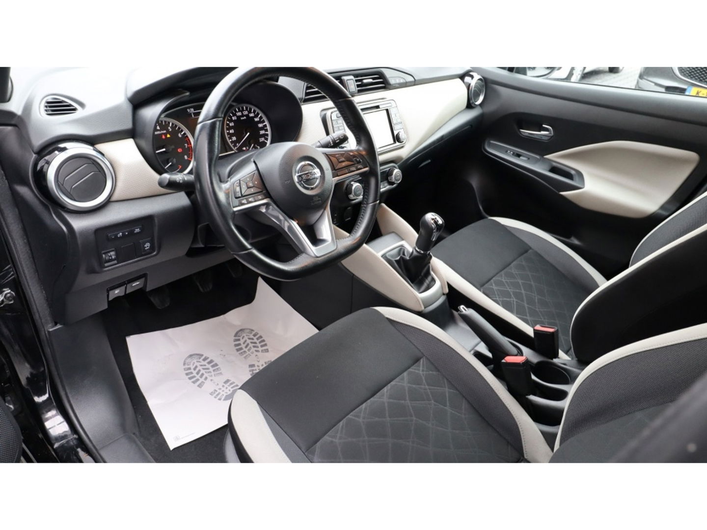 Nissan Micra 0.9 IG-T N-Connecta | Camera| Led | Clima | Veel opties