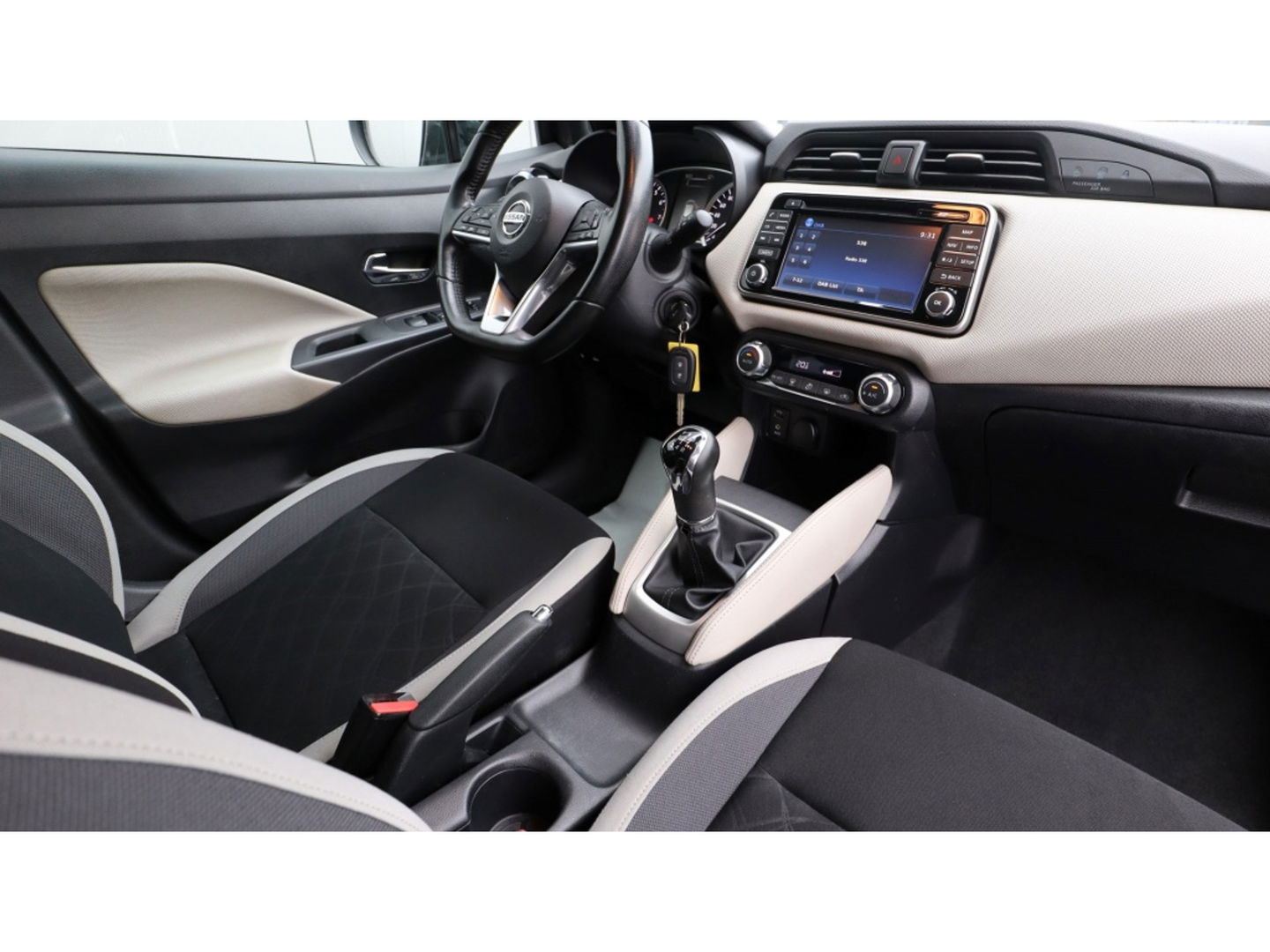 Nissan Micra 0.9 IG-T N-Connecta | Camera| Led | Clima | Veel opties