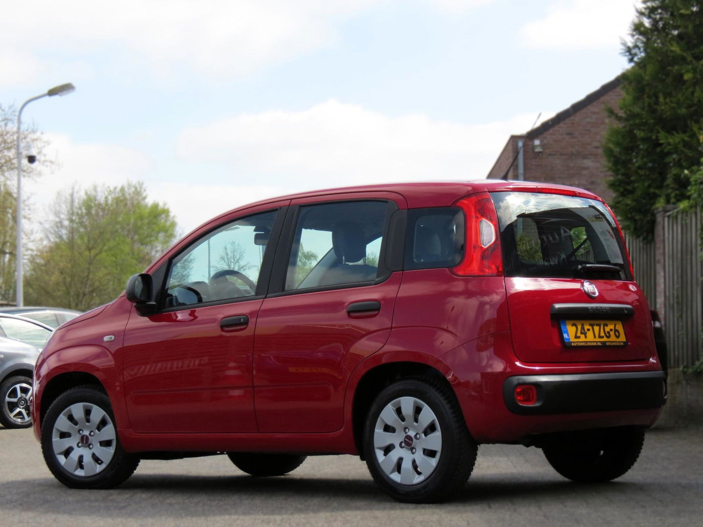 Fiat Panda 0.9 TwinAir Pop 1e EIGENAAR | NIEUWE APK T/M MEI 2026 | ALL-SEASON BANDEN |