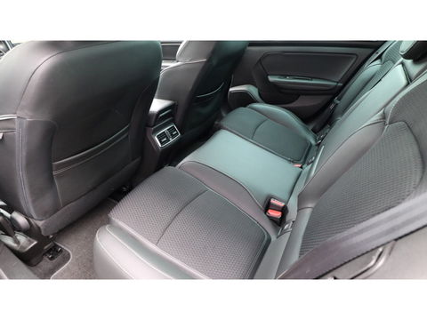 Renault Mégane 1.5 dCi Bose | Nieuwe Type | Lane assist | PDC | Clima