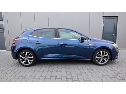 Renault Mégane 1.5 dCi Bose | Nieuwe Type | Lane assist | PDC | Clima