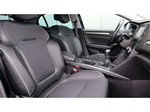 Renault Mégane 1.5 dCi Bose | Nieuwe Type | Lane assist | PDC | Clima