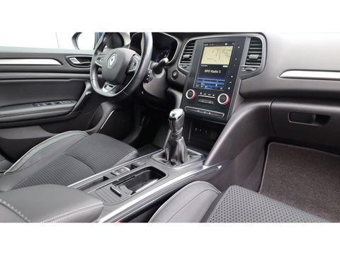 Renault Mégane 1.5 dCi Bose | Nieuwe Type | Lane assist | PDC | Clima