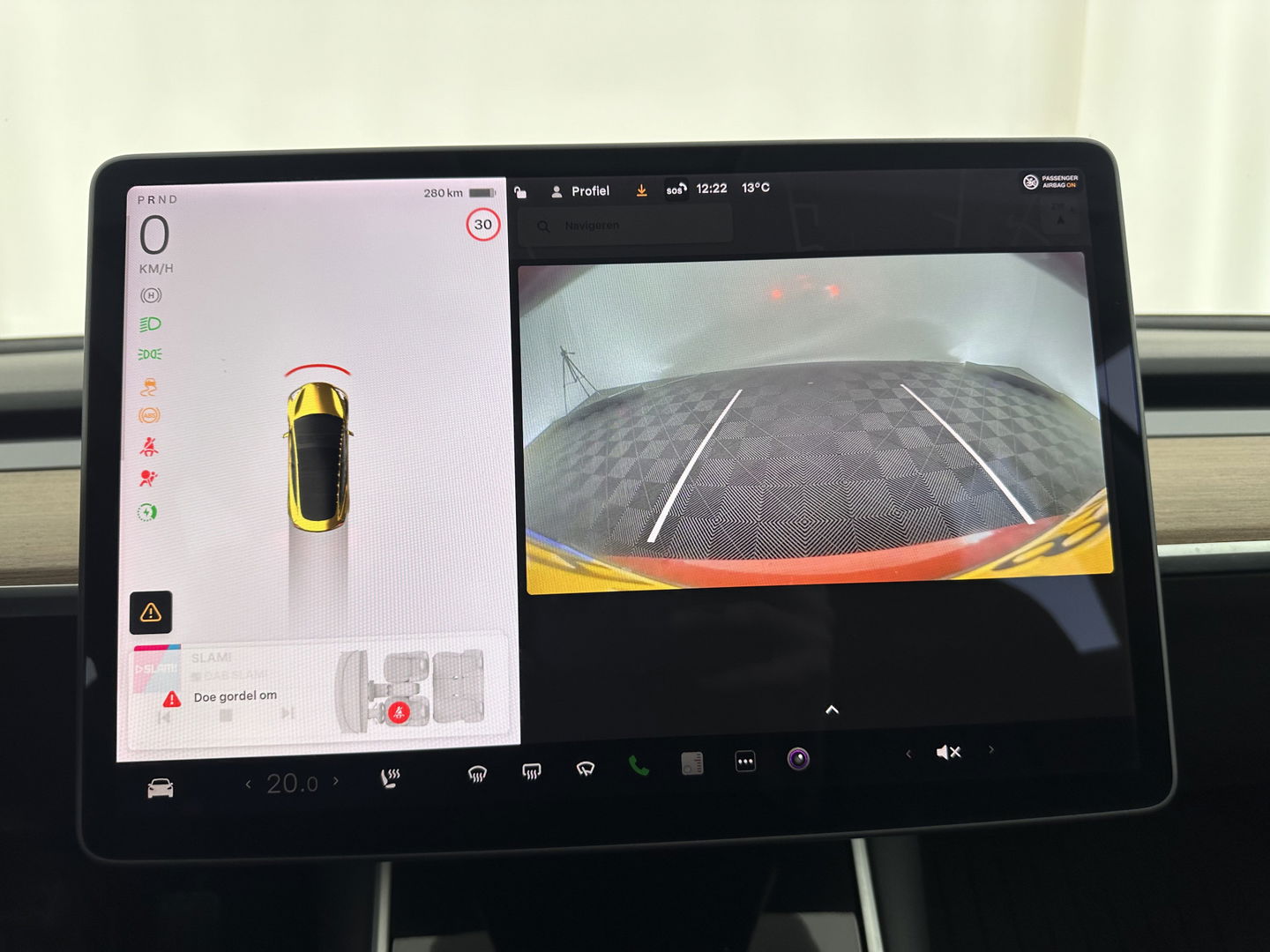 Tesla Model 3 Standard RWD Plus 60 kWh [ 3-Fase ] (INCL-BTW) Aut. *PANO | AUTO-PILOT | NAPPA-LEATHER | KEYLESS | FULL-LED | MEMORY-PACK | SURROUND-VIEW | DAB | CARPLAY | DIGI-COCKPIT | LANE-ASSIST | COMFORT-SEATS | 18"ALU*