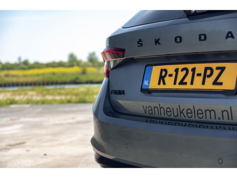 Škoda Fabia 1.0 TSI Monte Carlo | SPORT INTERIEUR | LED | CLIMA | PDC | DAB | APPLE CAR PLAY
