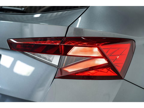Škoda Fabia 1.0 TSI Monte Carlo | SPORT INTERIEUR | LED | CLIMA | PDC | DAB | APPLE CAR PLAY