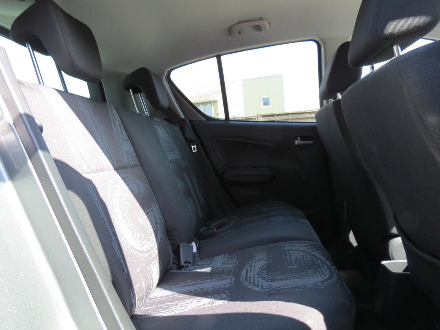Opel Agila 1.0 Edition | AIRCO | LICHTMETALEN VELGEN | SLECHTS 28.954 KM NAP | INCLUSIEF ALLE ONDERHOUDSPAPIEREN |