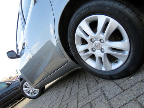Opel Agila 1.0 Edition | AIRCO | LICHTMETALEN VELGEN | SLECHTS 28.954 KM NAP | INCLUSIEF ALLE ONDERHOUDSPAPIEREN |