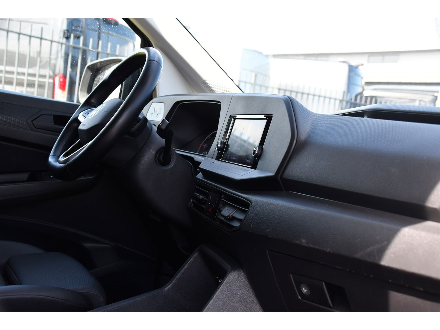 Volkswagen Caddy Cargo 2.0 TDI Exclusive Adaptieve Cruise, Carplay, 2 x Schuifdeur, LED, Trekhaak, Leder, 122PK, Automaat, Uniek!