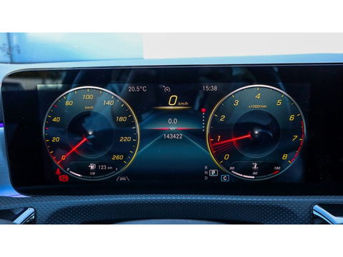 Mercedes-Benz CLA-Klasse Shooting Brake 180 Bns Sol. AMG | Pano | Sfeer | Multibeam | Memory