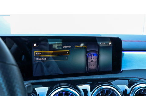 Mercedes-Benz CLA-Klasse Shooting Brake 180 Bns Sol. AMG | Pano | Sfeer | Multibeam | Memory