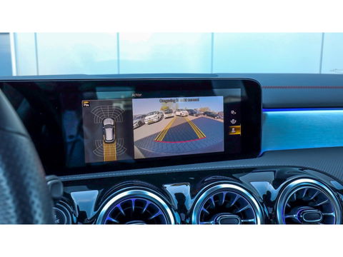Mercedes-Benz CLA-Klasse Shooting Brake 180 Bns Sol. AMG | Pano | Sfeer | Multibeam | Memory