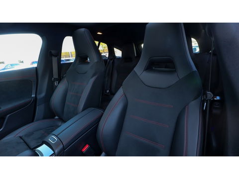 Mercedes-Benz CLA-Klasse Shooting Brake 180 Bns Sol. AMG | Pano | Sfeer | Multibeam | Memory